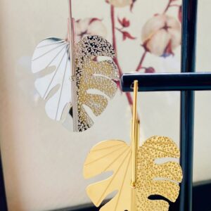 Boucle d’oreille monstera
